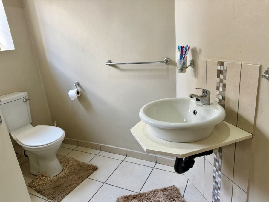 3 Bedroom Property for Sale in Waterval East North West